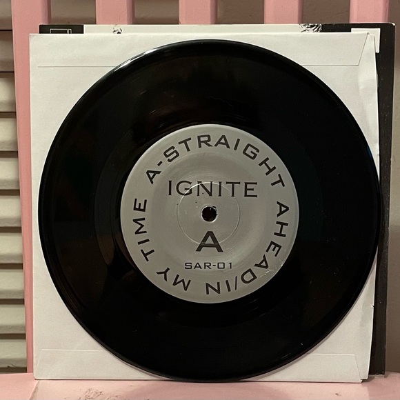 Ignite - In My Time EP 7 " Vinyl Record RARE - Picture 3 of 4